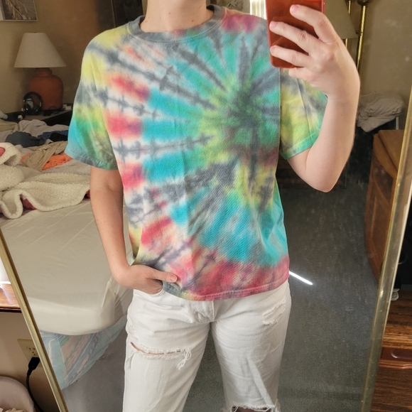 Hanes tie dye tee - Picture 4 of 4